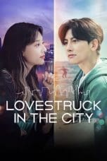 Nonton film Lovestruck in the City (2020) terbaru di Dutamovie21